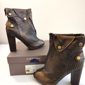 Apepazza Las Vegas Bronze Metallic Peep Toe Ankle Boots Heels Size 9